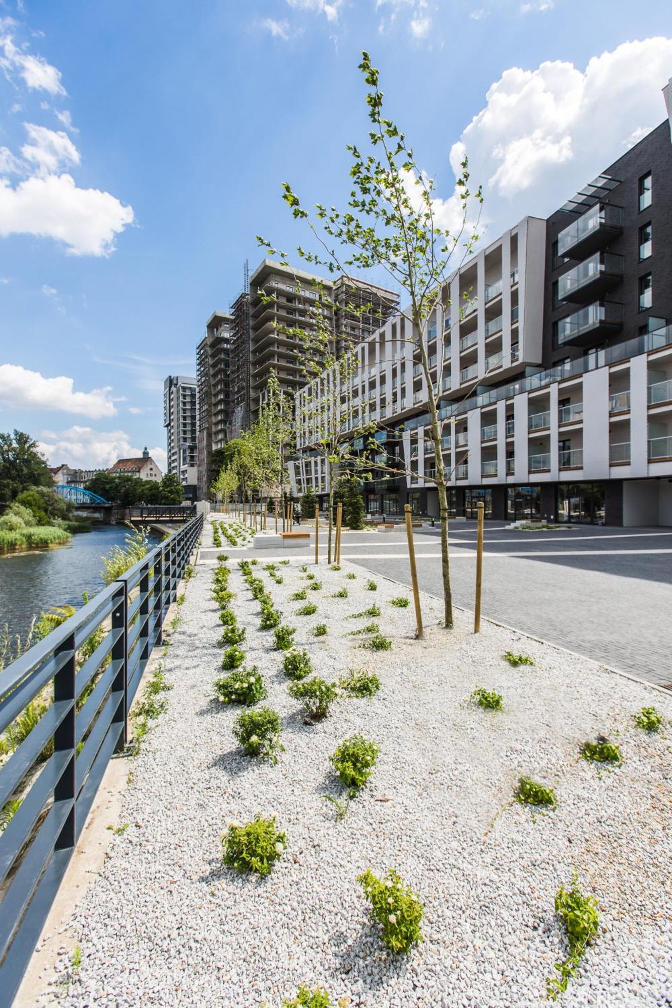 Family House By The River Odra -Panoramic Terrace - 3Room Apartment With 2 Separate Bedrooms And 2 Balconies By Wroapart-Pl- Perfect For Family & Business Stays Wrocław Eksteriør billede