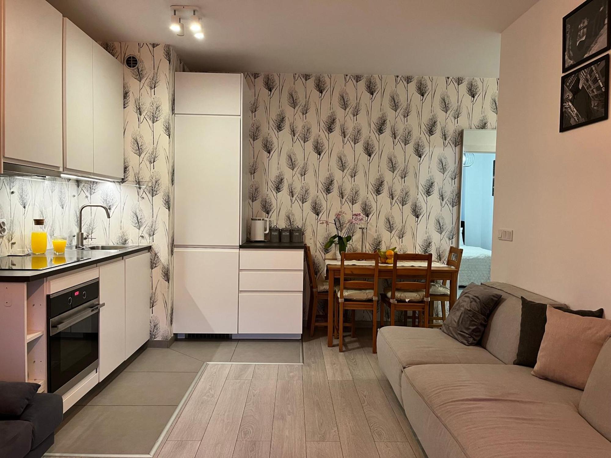 Family House By The River Odra -Panoramic Terrace - 3Room Apartment With 2 Separate Bedrooms And 2 Balconies By Wroapart-Pl- Perfect For Family & Business Stays Wrocław Eksteriør billede
