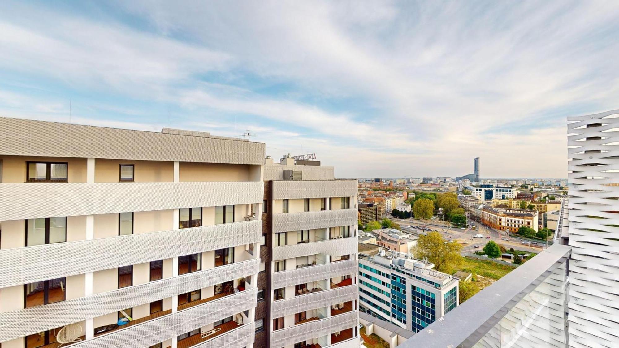 Family House By The River Odra -Panoramic Terrace - 3Room Apartment With 2 Separate Bedrooms And 2 Balconies By Wroapart-Pl- Perfect For Family & Business Stays Wrocław Eksteriør billede