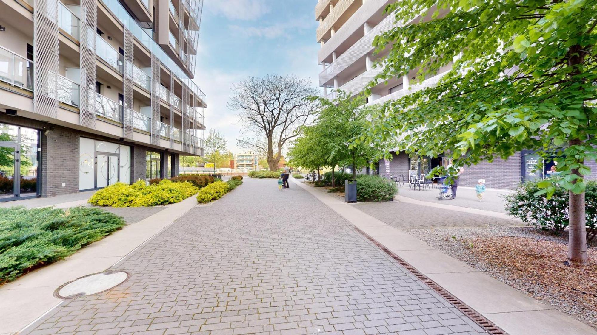 Family House By The River Odra -Panoramic Terrace - 3Room Apartment With 2 Separate Bedrooms And 2 Balconies By Wroapart-Pl- Perfect For Family & Business Stays Wrocław Eksteriør billede